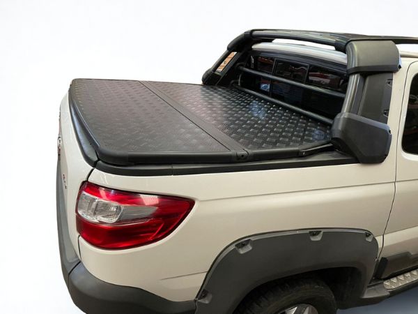 FIAT STRADA WORKING TAPA RIGÍDA