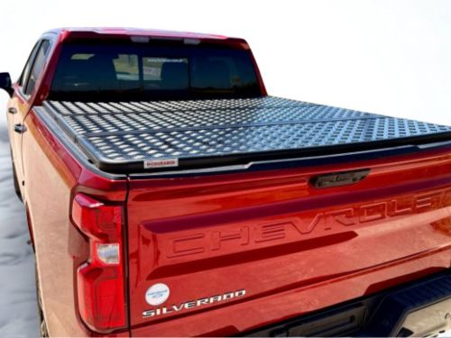 CHEVROLET SILVERADO 2021+ TAPA RIGÍDA